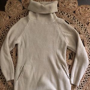 Good night macaroon tunic sweater